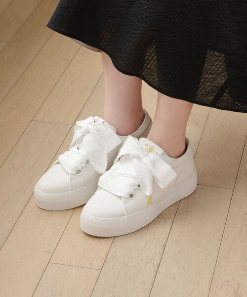 TOCCA（トッカ）の「BIGRIBBON CANVAS SNEAKERS スニーカー（スニーカー・レディース・ブラック系/ホワイト系・35/37/36/38/39）」の10枚目の写真