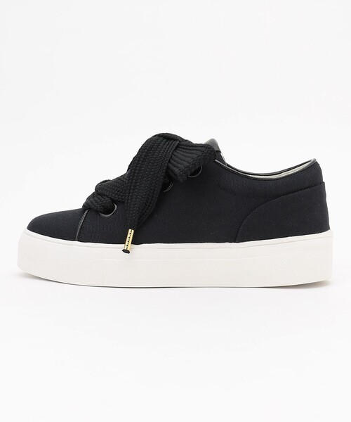 TOCCA（トッカ）の「BIGRIBBON CANVAS SNEAKERS スニーカー（スニーカー・レディース・ブラック系/ホワイト系・35/37/36/38/39）」の7枚目の写真