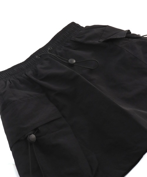 ANAP（アナップ）の「ナイロン カーゴ ミニ スカート（スカート・レディース・ブラック/ホワイト/グレー・FREE）」の16枚目の写真