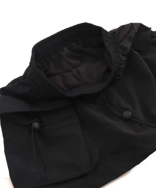 ANAP（アナップ）の「ナイロン カーゴ ミニ スカート（スカート・レディース・ブラック/ホワイト/グレー・FREE）」の17枚目の写真