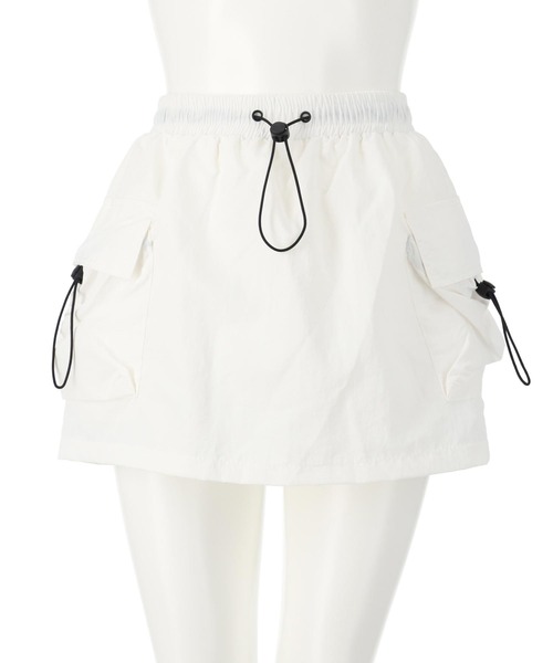 ANAP（アナップ）の「ナイロン カーゴ ミニ スカート（スカート・レディース・ブラック/ホワイト/グレー・FREE）」の19枚目の写真