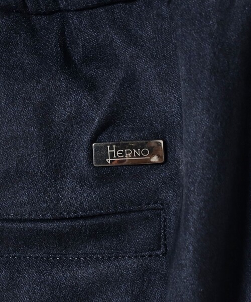 BEAMS F（ビームスエフ）の「HERNO / エコスエード ストレッチ イージーパンツ（その他パンツ・メンズ・ネイビー・S/M/L）」の8枚目の写真