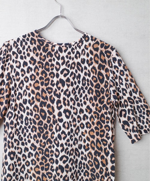 LI HUA（リーファー）の「【PH1】【LI HUA】LEOPARD SILK S/S PULLOVER E0E-7720-A（Tシャツ/カットソー・レディース・レオパード・38）」の7枚目の写真