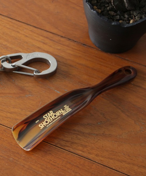 HIGHTIDE(ハイタイド)の「ANAheim アナハイム Star Shoehorn "Tortoise" スターシューホーン トータス 靴べら(シューズ小物/雑貨・レディース・ブラウン・FREE)」の5枚目の写真