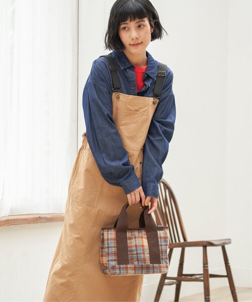 LBC（エルビーシー）の「ツイード仕切り持ち手ミニトートバッグ（ショルダーバッグ・レディース・ブラウン/カーキブラウン/ブラック/グレー・FREE）」の10枚目の写真