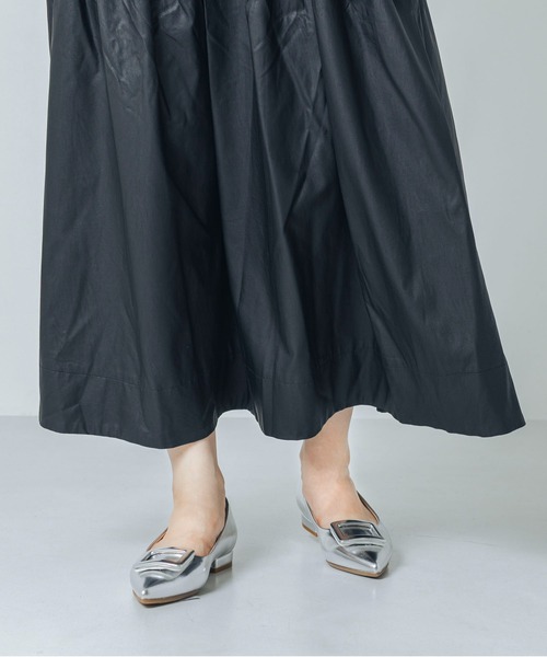 EVOL(イーボル)の「【晴雨兼用・ふかふか】バックル2cmポインテッドパンプス IZ5862(レインシューズ・レディース・ベージュ/ブラック/シルバー・22.0cm/22.5cm/23.0cm/23.5cm/24.0cm/24.5cm/25.0cm)」の7枚目の写真