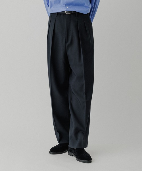 ADAM ET ROPE'（アダムエロペ）の「ハードクロス 2プリーツ スラックス（スラックス・メンズ・ブラック/ブラウン系その他・M/L）」の2枚目の写真