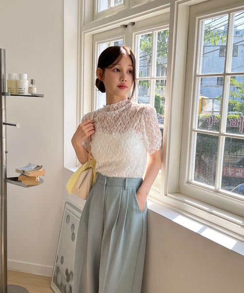 by muni:r(バイ ムニール)の「【着用動画あり・4色展開】シースルーレースフリル半袖ブラウス(Tシャツ/カットソー・レディース・ピンク/ベージュ/アイボリー/ブラック・FREE)」の5枚目の写真