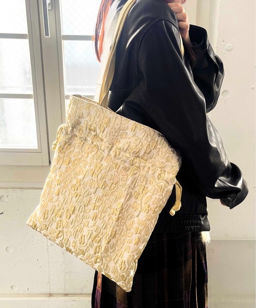 Casselini(キャセリーニ)の「Casselini(キャセリーニ)ジャガード巾着トート(ショルダーバッグ・レディース・ゴールド/ピンク/オレンジ・FREE)」の21枚目の写真