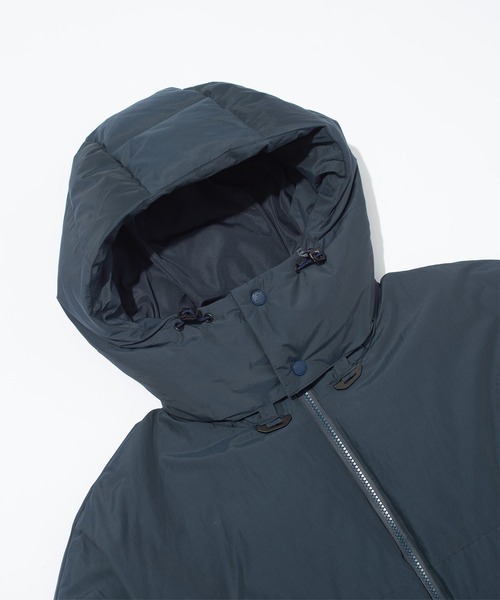 F/CE. (エフシーイー)の「F/CE. RECYCLED DOWN DETACHABLE HOOD JACKET / エフシーイー リサイクルダウンデタッチャブルフードジャケット(ダウンジャケット/コート・メンズ・ブラック/パープル/ベージュ/ネイビー・LARGE/MEDIUM/SMALL/X-SMALL)」の5枚目の写真