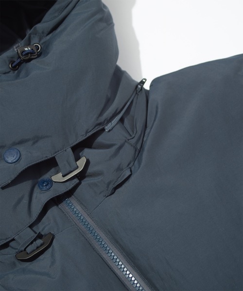 F/CE. (エフシーイー)の「F/CE. RECYCLED DOWN DETACHABLE HOOD JACKET / エフシーイー リサイクルダウンデタッチャブルフードジャケット(ダウンジャケット/コート・メンズ・ブラック/パープル/ベージュ/ネイビー・LARGE/MEDIUM/SMALL/X-SMALL)」の7枚目の写真