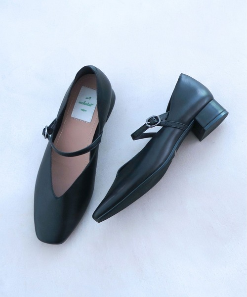 enchanted(エンチャンテッド)の「本革Vカットスクエアメリージェーンパンプス(パンプス・レディース・ライトブラック/シルバーグレー/ブラック・38/37/36/35/41/40/39)」の8枚目の写真