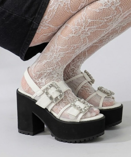 LOVEHUNTER(ラブハンター)の「LOVEHUNTER/+10cm 軽量厚底 ビジューストラップチュールサンダル(2245)(サンダル・レディース・ブラック/ホワイト・S/M/L/LL)」の1枚目の写真