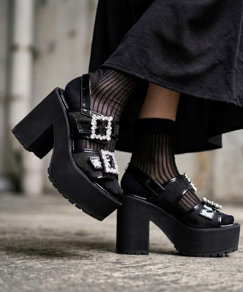 LOVEHUNTER(ラブハンター)の「LOVEHUNTER/+10cm 軽量厚底 ビジューストラップチュールサンダル(2245)(サンダル・レディース・ブラック/ホワイト・S/M/L/LL)」の2枚目の写真