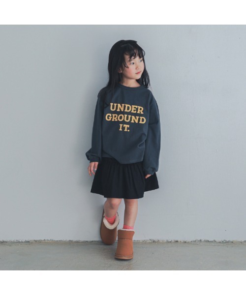 ZERO standerd（ゼロスタンダード）の「ゼロスタンダード UNDER　ロングＴシャツ（Tシャツ/カットソー・キッズ・サンドベージュ/チャコールグレー/ブラック・110cm/120cm/130cm/140cm/150cm/160cm/100cm）」の8枚目の写真