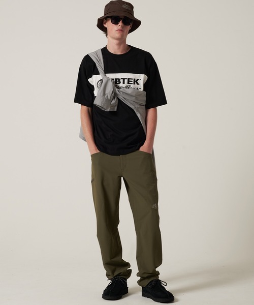Eddie Bauer(エディーバウアー)の「EBTEK パネル Tシャツ(Tシャツ/カットソー・メンズ・オレンジ/ホワイト/ブラック/グリーン・L/XL/M/S)」の12枚目の写真