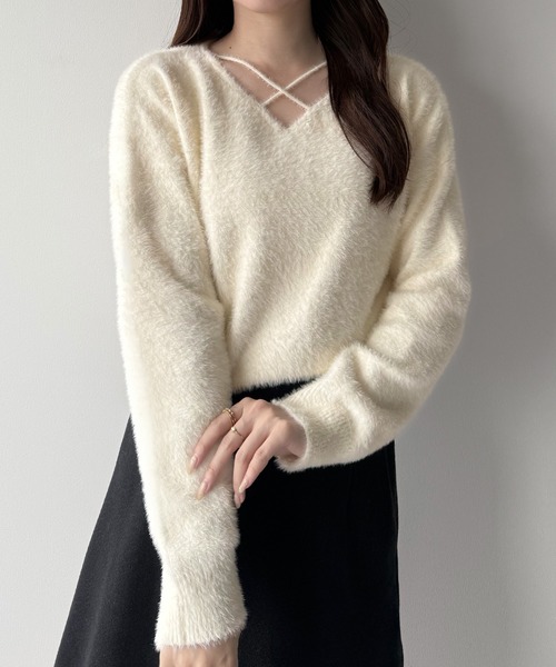 mipiarl（ミピアール）の「クロスシャギーコンパクトニット（ニット/セーター・レディース・ブラック/アイボリー/チャコール・MEDIUM/LARGE）」の9枚目の写真