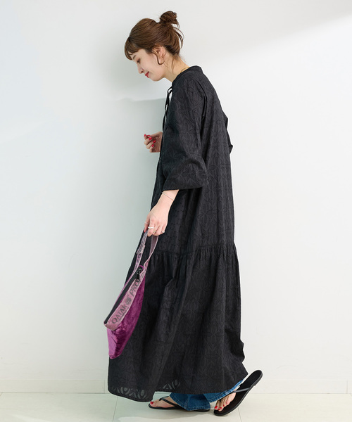 Simplicite（サンプリシテ）の「手洗い可 / ジャカードシフリーL/Sワンピース（ワンピース・レディース・ブラック/オレンジ・FREE）」の4枚目の写真