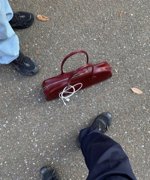 LAC-VERT（ラック・ヴェール）の「横長ショルダーバッグ（ショルダーバッグ・レディース・ブラック/ボルドー・FREE）」の12枚目の写真