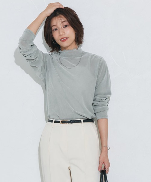 Pierrot(ピエロ)の「柄が選べるハイネックロングスリーブシアーカットソー(Tシャツ/カットソー・レディース・アイボリー/ブルー系その他/ブラック/ホワイト系その他/シルバー・M/L)」の15枚目の写真