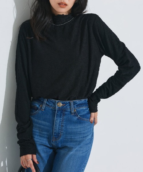 Pierrot(ピエロ)の「柄が選べるハイネックロングスリーブシアーカットソー(Tシャツ/カットソー・レディース・アイボリー/ブルー系その他/ブラック/ホワイト系その他/シルバー・M/L)」の19枚目の写真