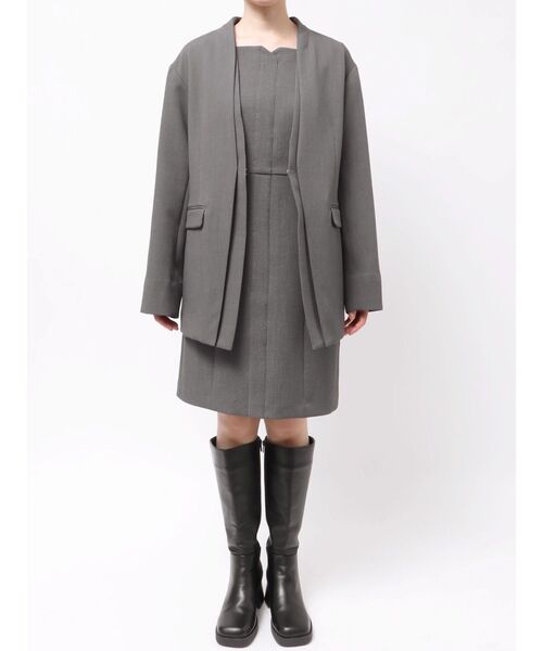 TONAL(トーナル)の「ラメツイルノーカラージャケット(テーラードジャケット・レディース・チャコールグレー/ダークブラウン・MEDIUM)」の14枚目の写真