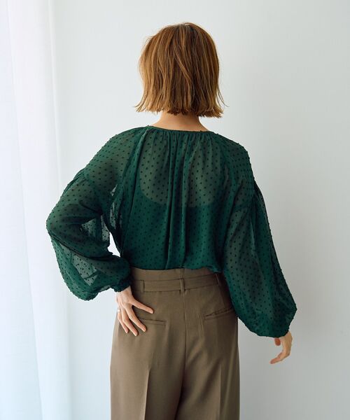 YECCA VECCA(イェッカヴェッカ)の「シアードットジャガードブラウス(シャツ/ブラウス・レディース・アイボリー/ブラック/グリーン・FREE)」の19枚目の写真