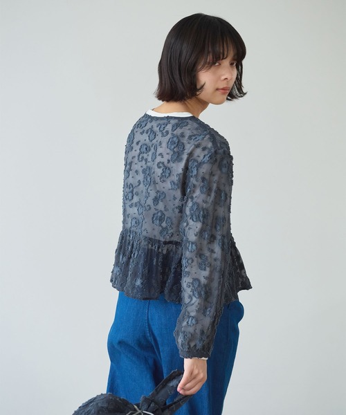 bulle de savon（ビュルデサボン）の「《early spring》踊るはなジャカード ブラウス（シャツ/ブラウス・レディース・チャコールグレー/キナリ・FREE）」の22枚目の写真