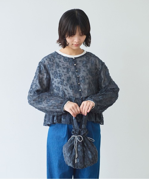 bulle de savon（ビュルデサボン）の「《early spring》踊るはなジャカード ブラウス（シャツ/ブラウス・レディース・チャコールグレー/キナリ・FREE）」の17枚目の写真