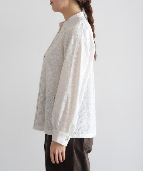 NOMBRE IMPAIR（ノンブルアンペール）の「コットンペイズリー刺繍　スキッパーブラウス（シャツ/ブラウス・レディース・ホワイト・FREE）」の17枚目の写真