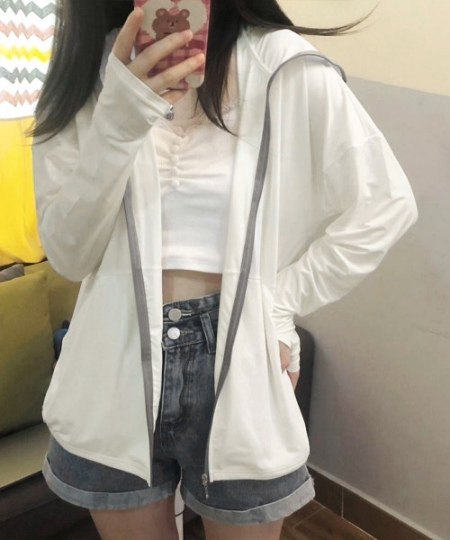 Miniministore(ミニミニストア)の「UV対策パーカー 冷感タッチカーディガン(カーディガン/ボレロ・レディース・ダークグレー/ブラック/イエロー/ラベンダー/ブルー/ピンク/オフホワイト・FREE)」の17枚目の写真