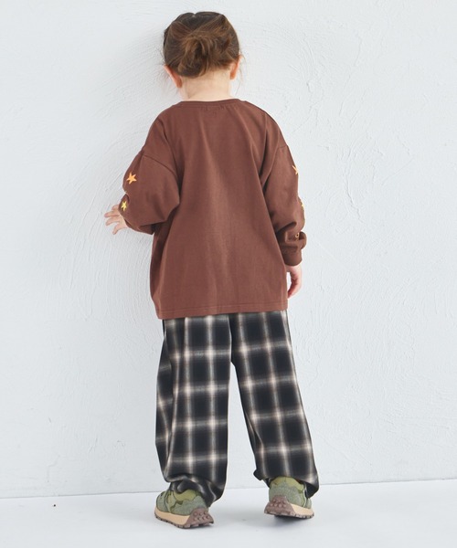 pairmanon（ペアマノン）の「【綿100%】ユニセックス ルーズシルエット 袖プリントTシャツ（Tシャツ/カットソー・キッズ・ベージュ/ブラウン/ホワイト/ネイビー・100/120/110/90/150/140/130）」の13枚目の写真