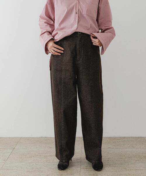 F by ROSSO(エフバイロッソ)の「F by ROSSO カーブフォルムデニムパンツ(デニムパンツ・レディース・ネイビー/ブラウン・38/36)」の14枚目の写真