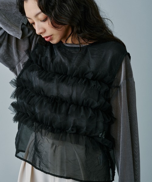 terrace(テラス)の「チュールフリルオーガンジートップス(シャツ/ブラウス・レディース・ブラック/グレイッシュベージュ/カーキオリーブ・MEDIUM)」の15枚目の写真