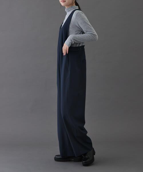 FORK&SPOON（フォークアンドスプーン）の「FORK&SPOON　Uネックプラケットオーバーオール（ワンピース・レディース・ブラック/ネイビー・1/2）」の12枚目の写真