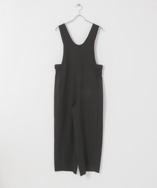 FORK&SPOON（フォークアンドスプーン）の「FORK&SPOON　Uネックプラケットオーバーオール（ワンピース・レディース・ブラック/ネイビー・1/2）」の5枚目の写真