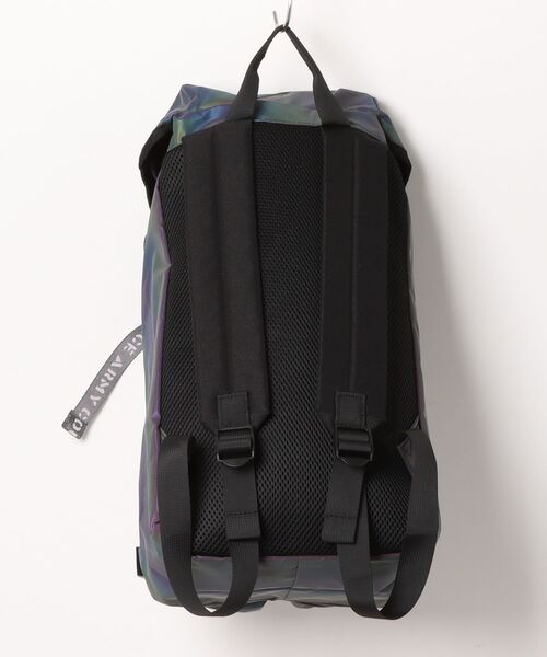 VIBGYOR（ヴィブジョー）の「【CCSA/カウンターカルチャースペースアーミー】ダブルポケットバックパックR(CN)（バックパック/リュック・メンズ・ブラウン・FREE）」の2枚目の写真