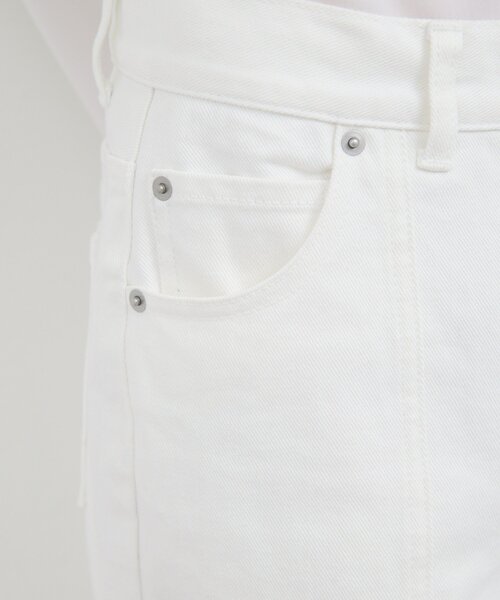 GALLARDAGALANTE(ガリャルダガランテ)の「センタースウィッチデニム(デニムパンツ・レディース・ホワイト/ブルー・1/0)」の16枚目の写真