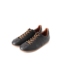 REPRODUCTION OF FOUND | REPRODUCTION OF FOUND 別注 GERMAN MILITARY TRAINER(スニーカー)