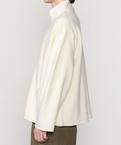 ORCIVAL（オーシバル）の「ORCIVAL | ウールジャージー スタンドジップカーディガン MEN（カーディガン/ボレロ・メンズ・オフホワイト/ダークネイビー・4/5）」の18枚目の写真