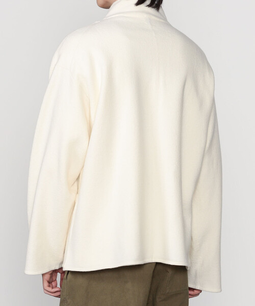 ORCIVAL（オーシバル）の「ORCIVAL | ウールジャージー スタンドジップカーディガン MEN（カーディガン/ボレロ・メンズ・オフホワイト/ダークネイビー・4/5）」の4枚目の写真