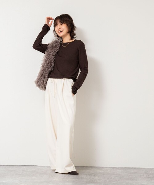 NOLLEY’S（ノーリーズ）の「MY STANDARD ウォッシャブルリブクルーネックロンT（Tシャツ/カットソー・レディース・オフホワイト/ブラック/ダークブラウン/レンガ/ネイビー・FREE）」の18枚目の写真