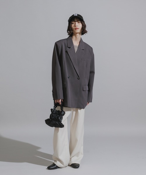 AO2(アオズ)の「Mode Shoulder Pad Tailored Jacket / オーバーサイズ テーラードジャケット(テーラードジャケット・レディース・ブラック/グレー/ブラック系/グレー系・FREE)」の8枚目の写真
