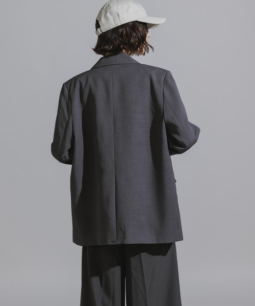 AO2(アオズ)の「Mode Shoulder Pad Tailored Jacket / オーバーサイズ テーラードジャケット(テーラードジャケット・レディース・ブラック/グレー/ブラック系/グレー系・FREE)」の16枚目の写真