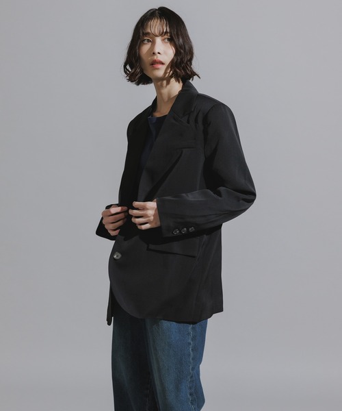 AO2(アオズ)の「Mode Shoulder Pad Tailored Jacket / オーバーサイズ テーラードジャケット(テーラードジャケット・レディース・ブラック/グレー/ブラック系/グレー系・FREE)」の22枚目の写真