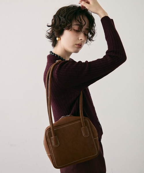Trish(トリッシュ)の「ロングハンドルスクエアボストンBAG(ショルダーバッグ・レディース・ブラウン/ボルドー・FREE)」の21枚目の写真