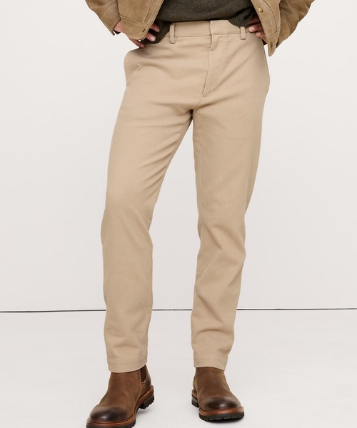 Banana Republic（バナナリパブリック）の「◆スリム ブラッシュド トラベラー チノパンツ（チノパンツ・メンズ・ブラック/ベージュ・28W 30L/30W 30L/33W 30L/32W 30L/29W 30L/31W 30L/34W 30L）」の2枚目の写真