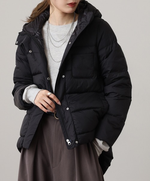 OMNES（オムネス）の「フード付きコクーンダウンジャケット（ダウンジャケット/コート・レディース・ブラック/アイボリー/キャメル/ベージュ/カーキ・M/L）」の10枚目の写真