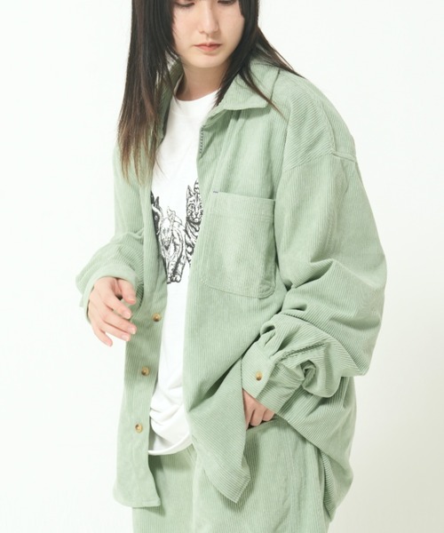 ROUGH TRADE(ラフトレード)の「コーデュロイシャツ(M1)(シャツ/ブラウス・メンズ・セージグリーン/ネイビー/ベージュ・LARGE/X-LARGE/MEDIUM)」の3枚目の写真