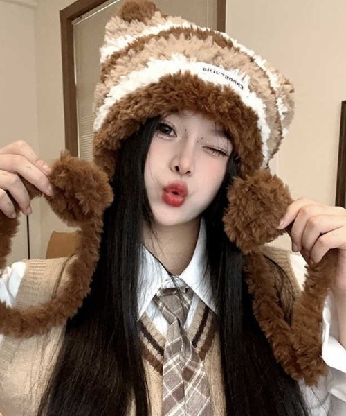 TONE SELECT GOODS（トーンセレクトグッズ）の「【urge select】《アニマルシリーズ》ねこ耳 ボーダー ふわふわ シャギーニット帽  (ポンポン付き）（ニットキャップ/ビーニー・レディース・ブラウン系/ベージュ系/ピンク系/ブラック系・FREE）」の2枚目の写真